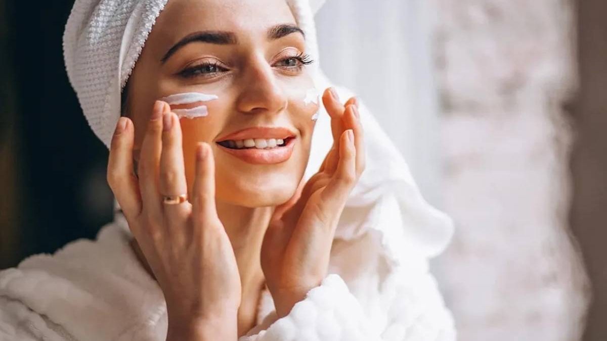 Skincare Routine – Definition, Types Of Skin, Important To Maintain Skin, And More